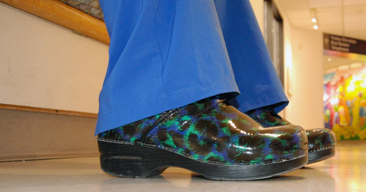 blue clogs for nurses